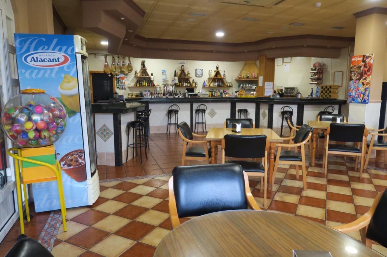 Hostal Jaufil Zújar Extérieur photo