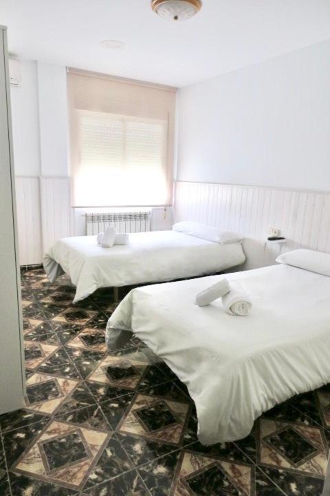 Hostal Jaufil Zújar Extérieur photo